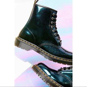 🌟 DR. MARTENS 1460 SPARKLE METALLIC DUOCHROME LACE UP BOOTS 🌟